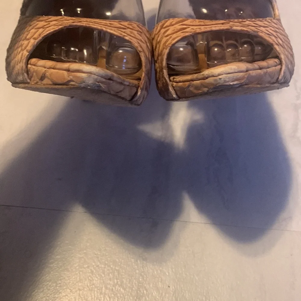 La Fenice Venezia Women's Brown Reptile Print Heelede Peep Toe Sandals Size 8.5 - Picture 11 of 15